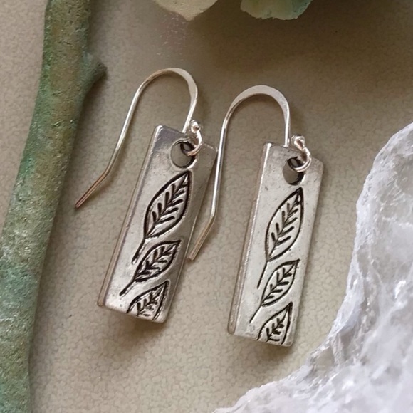 Sterling Silver Sundance charm Earrings - Picture 2 of 12